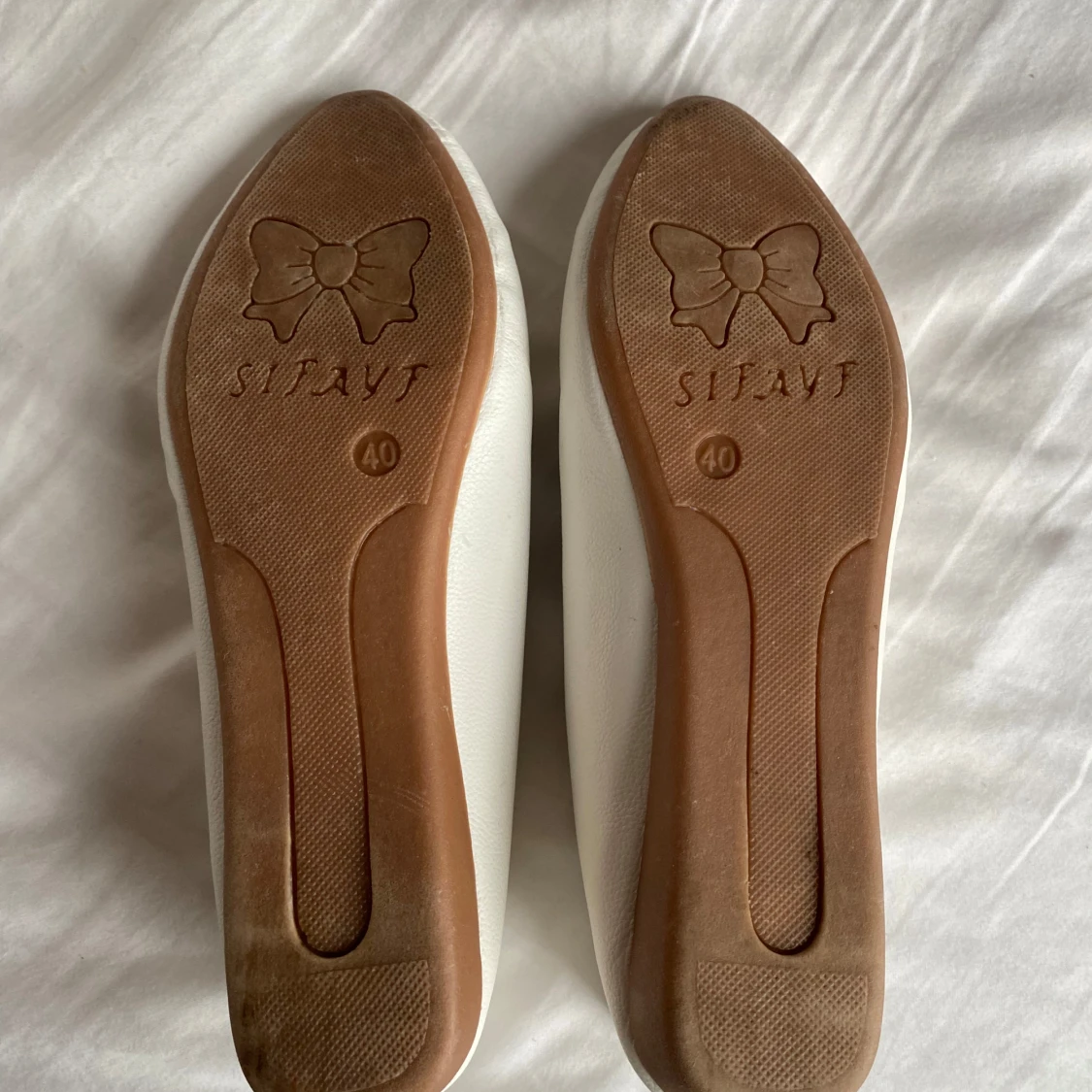 Vita ballerinaskor - 2