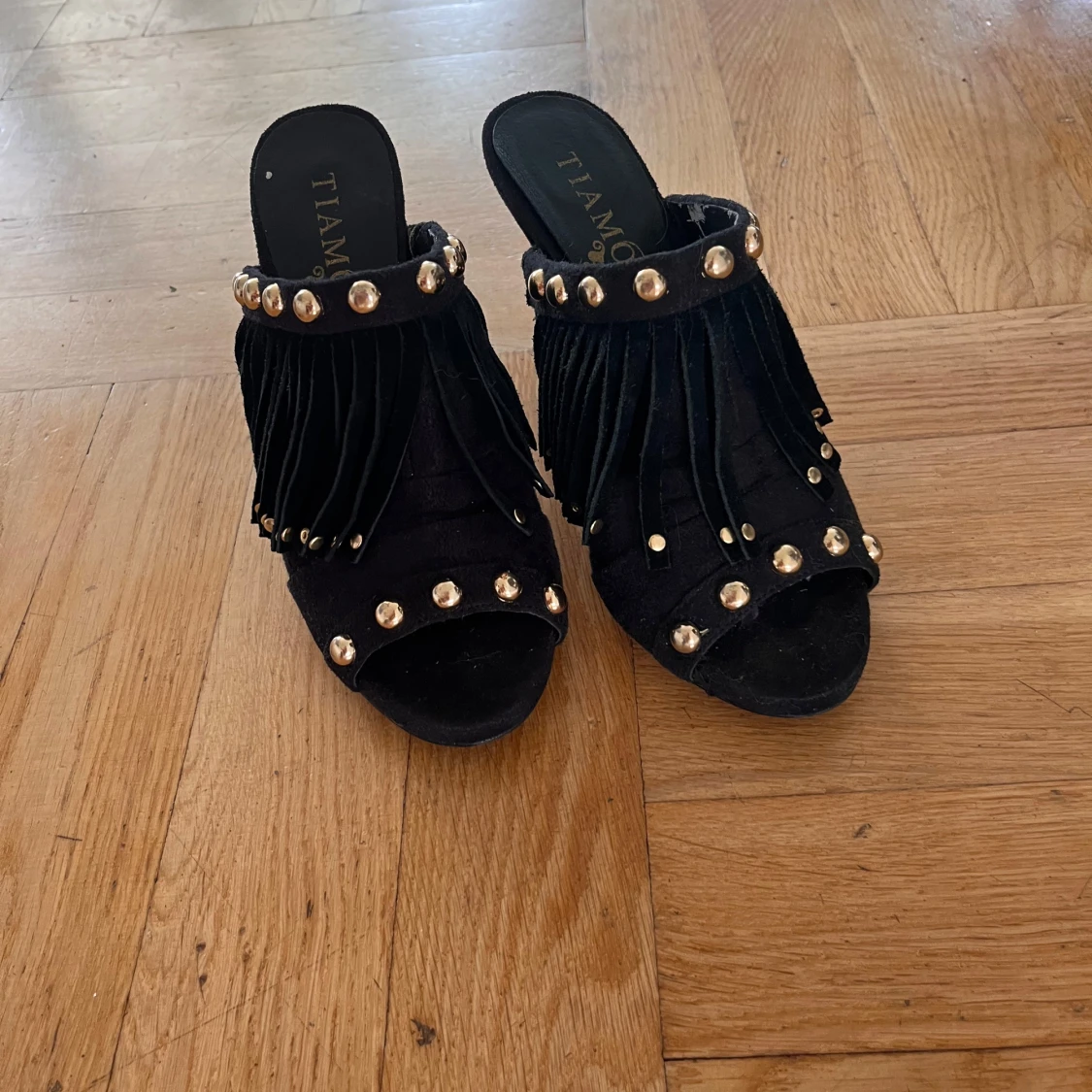 Klackar med fransar - 1