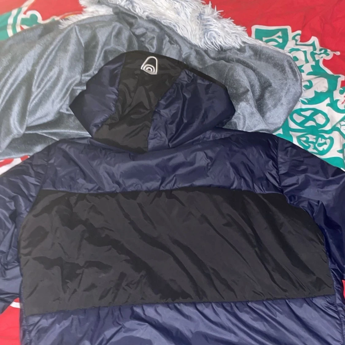 Blå och svart Sail Racing pufferjacka - 1