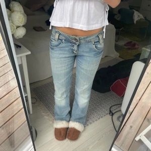 Jeans lowwaist utsvängda lågmidjade bootcut Lee  - Lee jeans💋