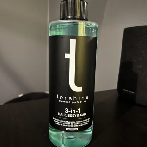 Tershine 3-in-1 Hair, Body & Car LIMITED EDITION - Detta är ett speciellt Tershine schampo som inte går att få tag på. Man fick med detta medel i en goodiebag på Elmia. Den är ett LIMITED EDITION Tershine schampo som man kan använda till hela kroppen inklusive hår och samtidigt tvätta bilen med.