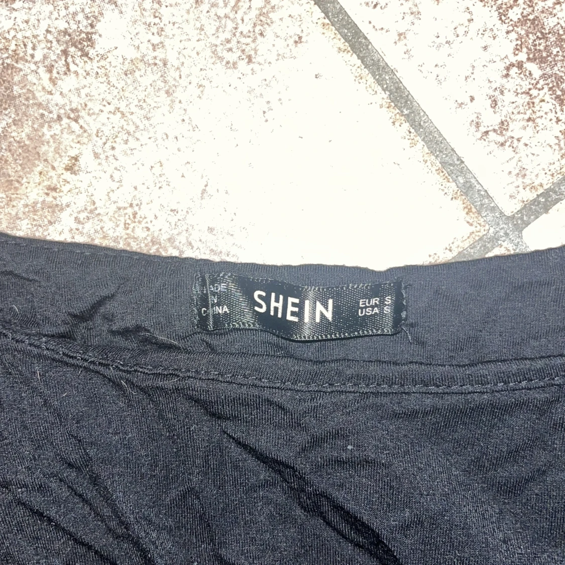 Svart offshoulder klänning från SHEIN - 3