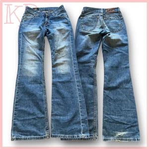 Bootcut Lee Jeans - Storlek 26/33 | Skick 8/10 | Modellen på bilden är 170 | Skriv ifall ni har fler frågor🤞 