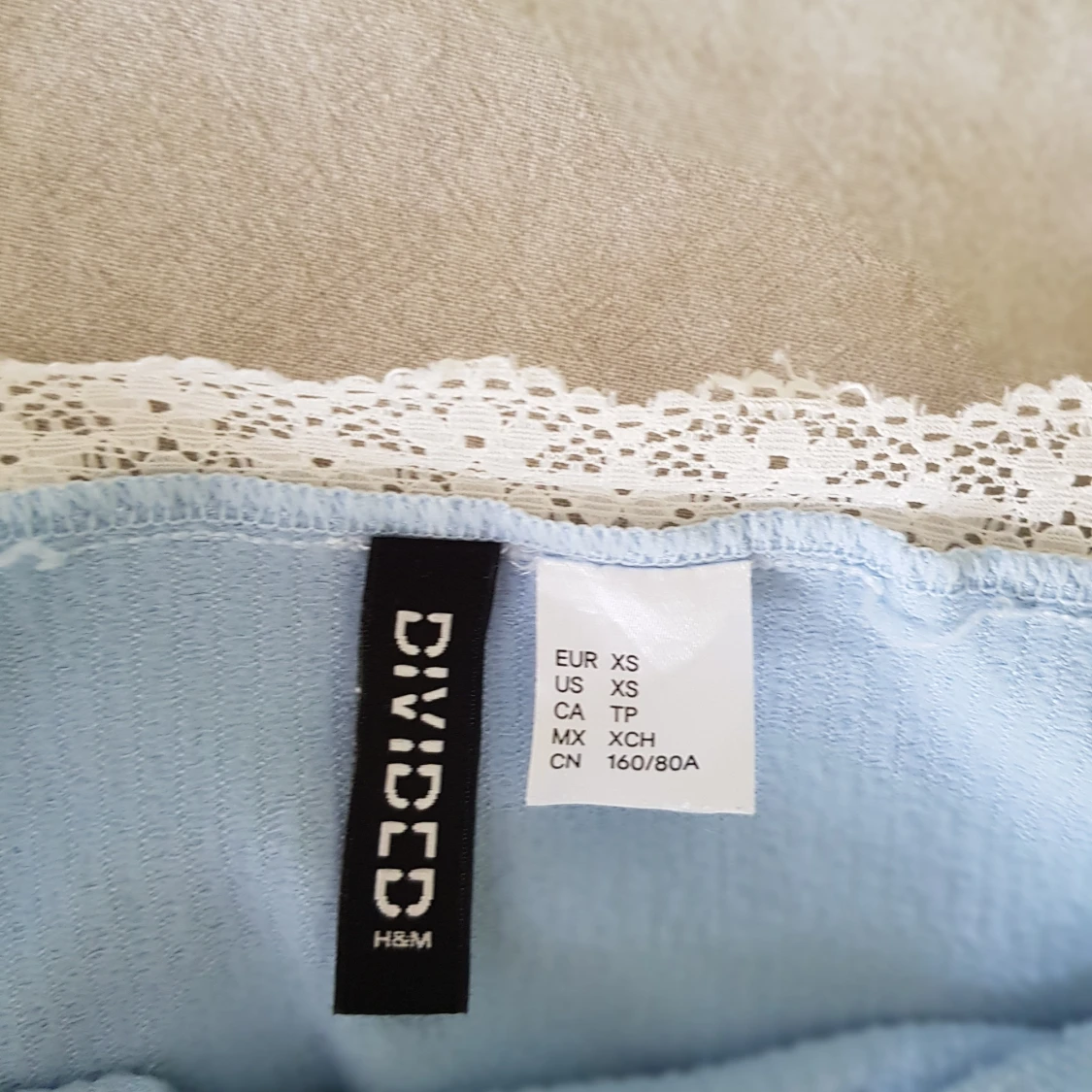 Ljusblå ribbad linnetopp  - 2