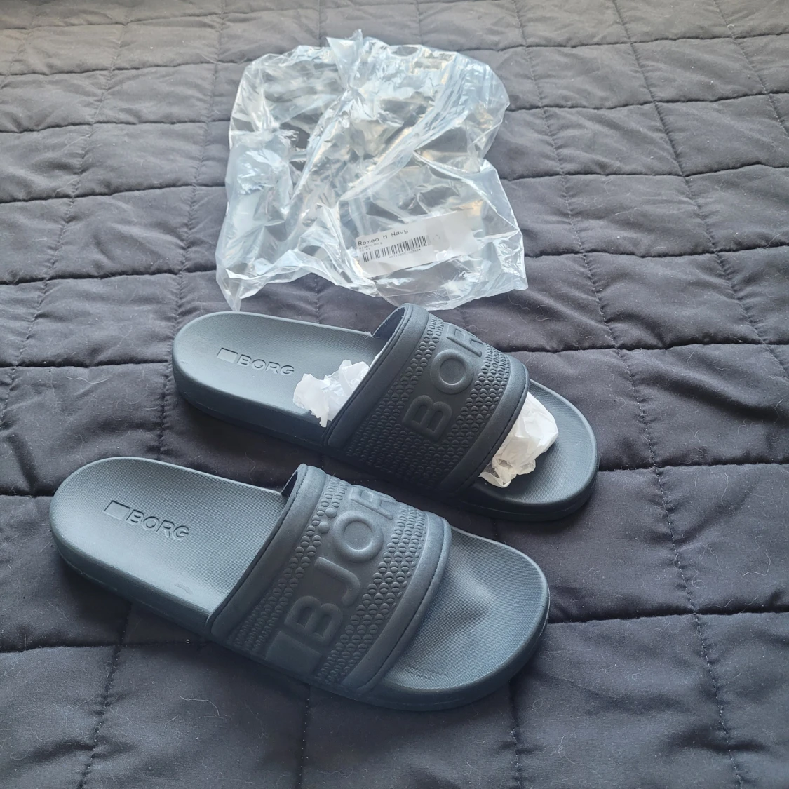 Mörkgrå slides från Björn Borg - 1