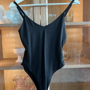 Zara body - Super snygg sitter tight använd 1 gång