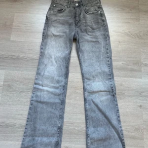 Jeans - Bootcut jeans från Gina tricot💕