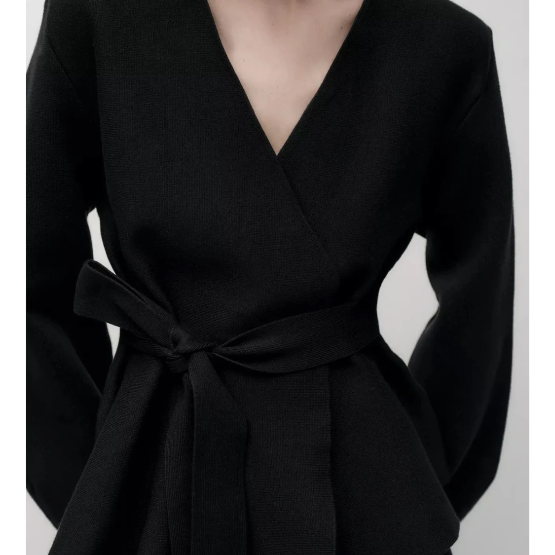 Svart omlottjacka från Zara