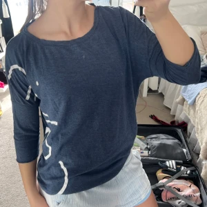 Calvin Klein sport tröja - Bra skick, strl M