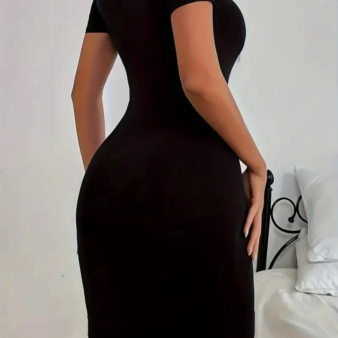 Svart klänning från Philipp Plein HELT OANVÄND  - 1