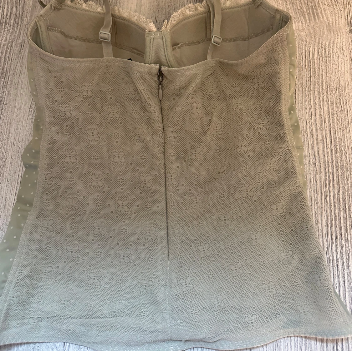 prickig korsett från Intimissimi - 2