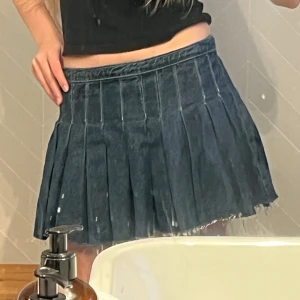 Zara kjol🩷🩷 - Super fin jeanskjol från Zara, storlek xs🩷💕INTRESSEKOLL!!💘