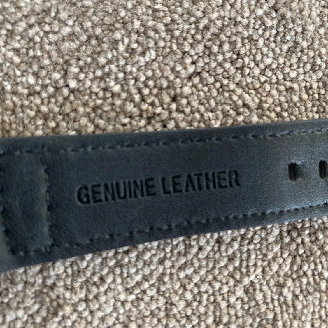 Svart klocka från Skyline - 3