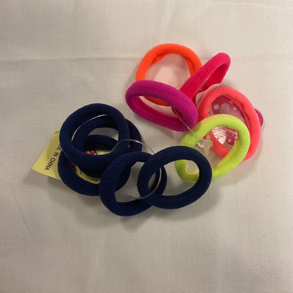 Färgglada hårsnoddar i olika nyanser - 1