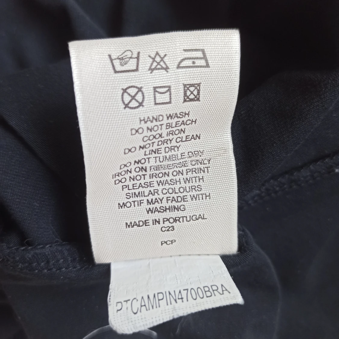 Tröja med guldigt tryck - 4