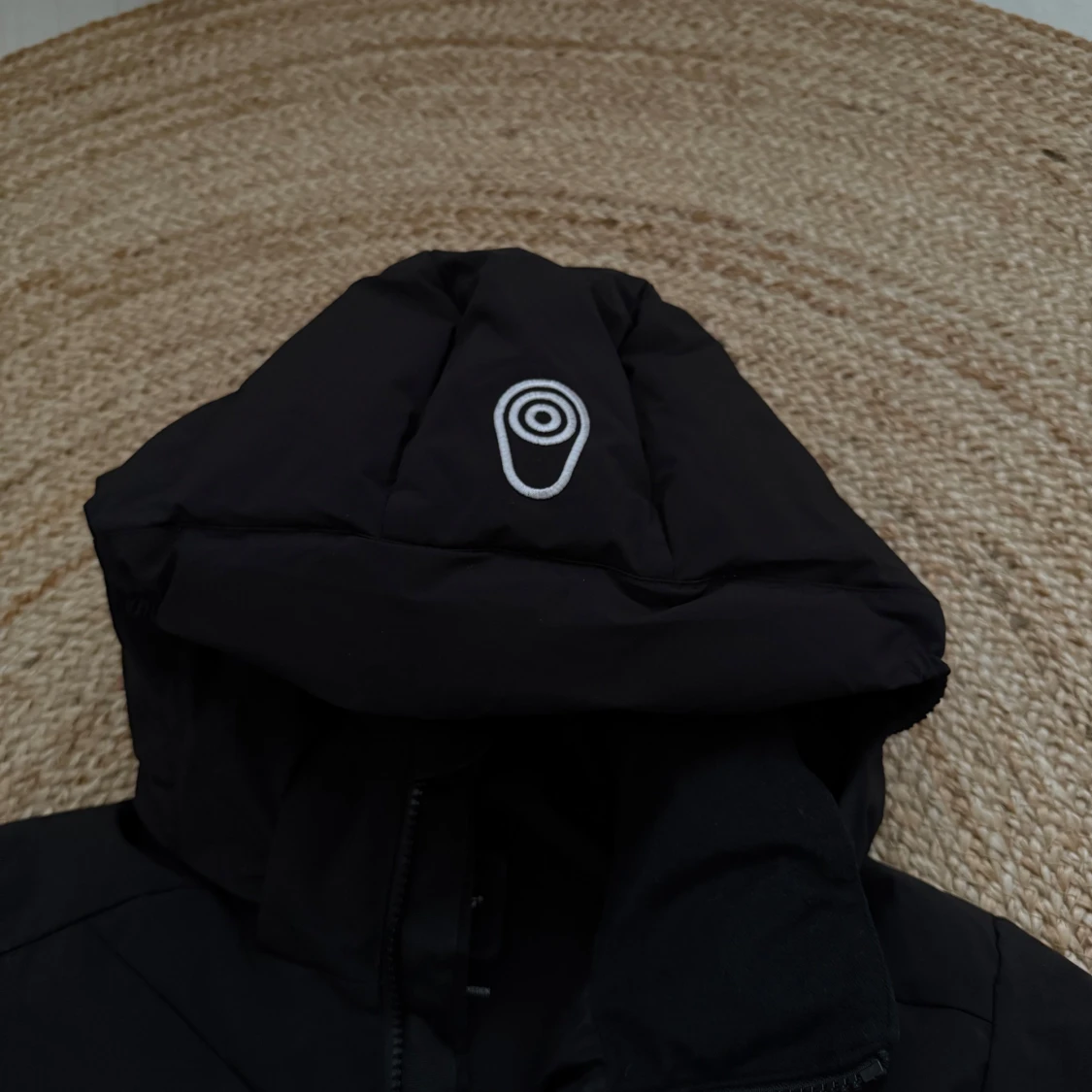 Svart dunjacka från Sail Racing - 3