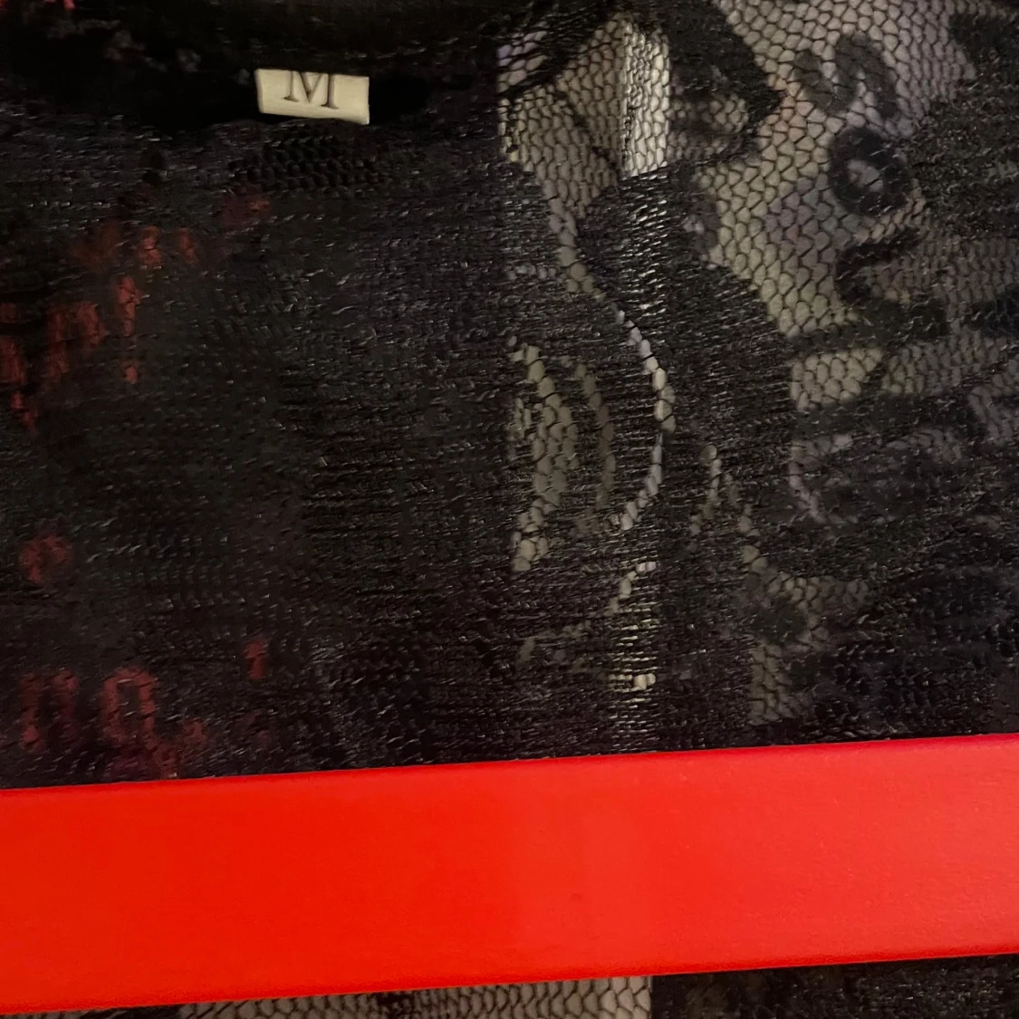 Svart linne med dödskalle - 3