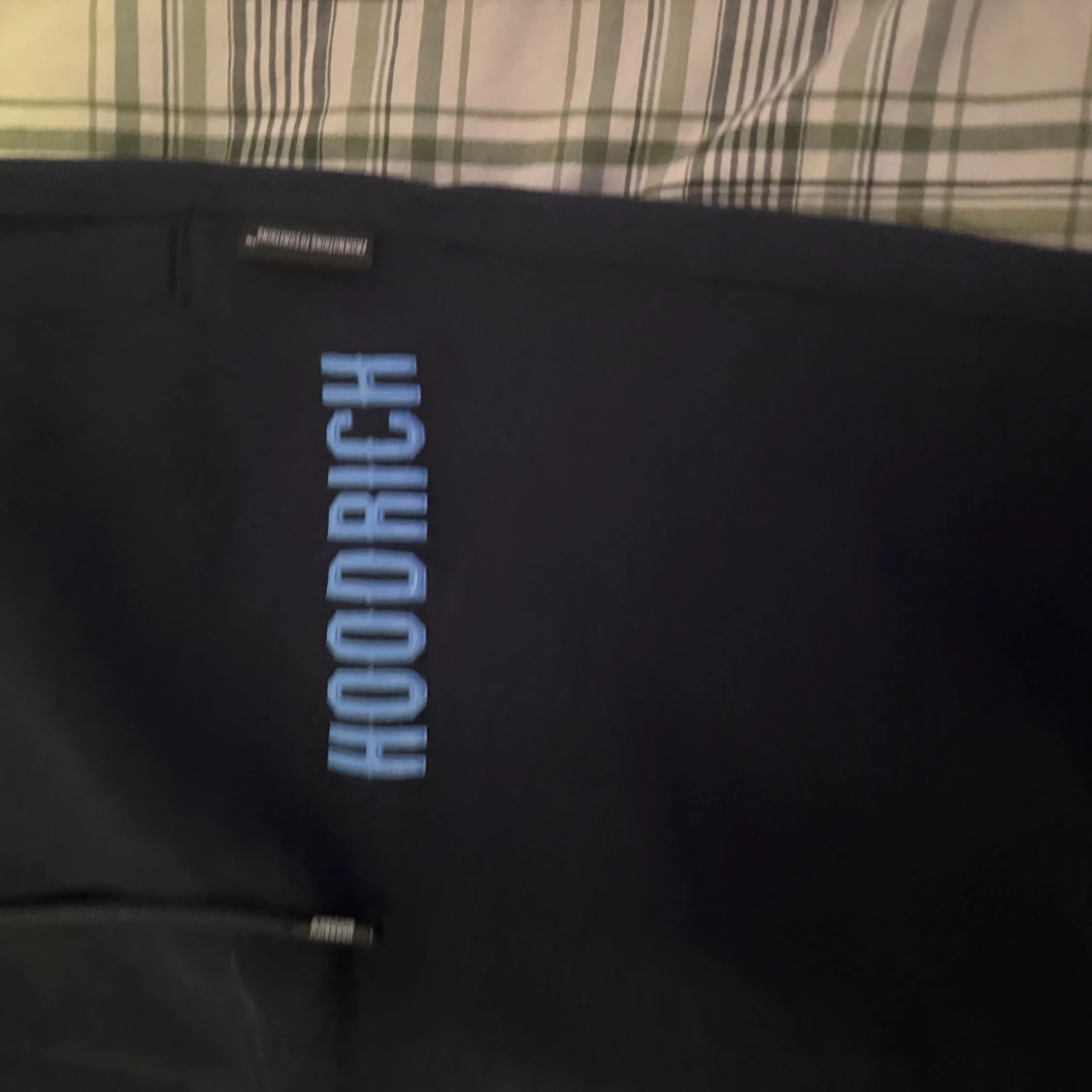 Svart hoodie från Hoodrich - 2