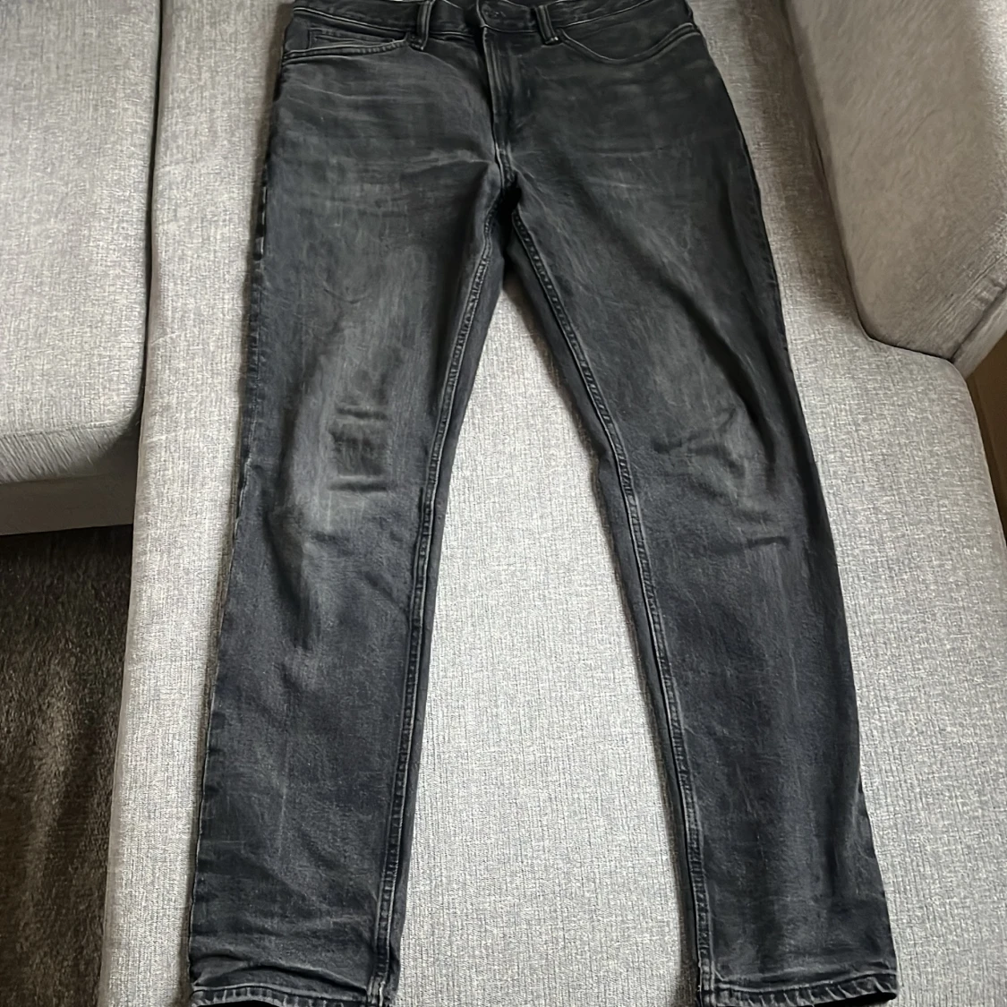 Svarta slim fit jeans från H&M