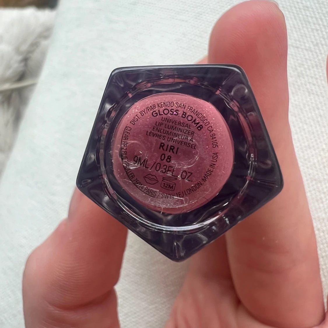 Fenty Beauty Gloss Bomb Universal Lip Luminizer Riri - 2