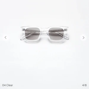 Chimi 04 clear  - Säljer dessa jätte fina chimis i 04 clear! Dom har använts ish 4 ggr och är i mycket bra skick, kom privat för fler bilder🥰