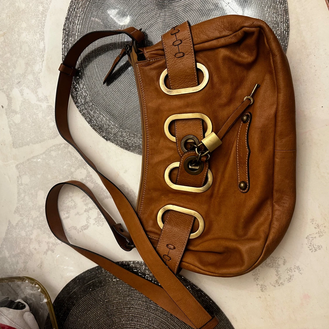 Brun axelväska från Antonia - 2