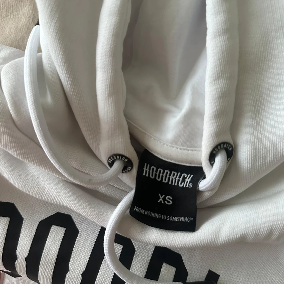 Vit hoodie från Hoodrich  - 2