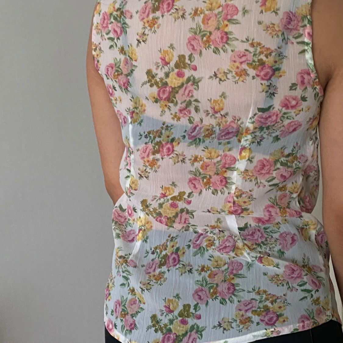 Blommig volangblus  - 2