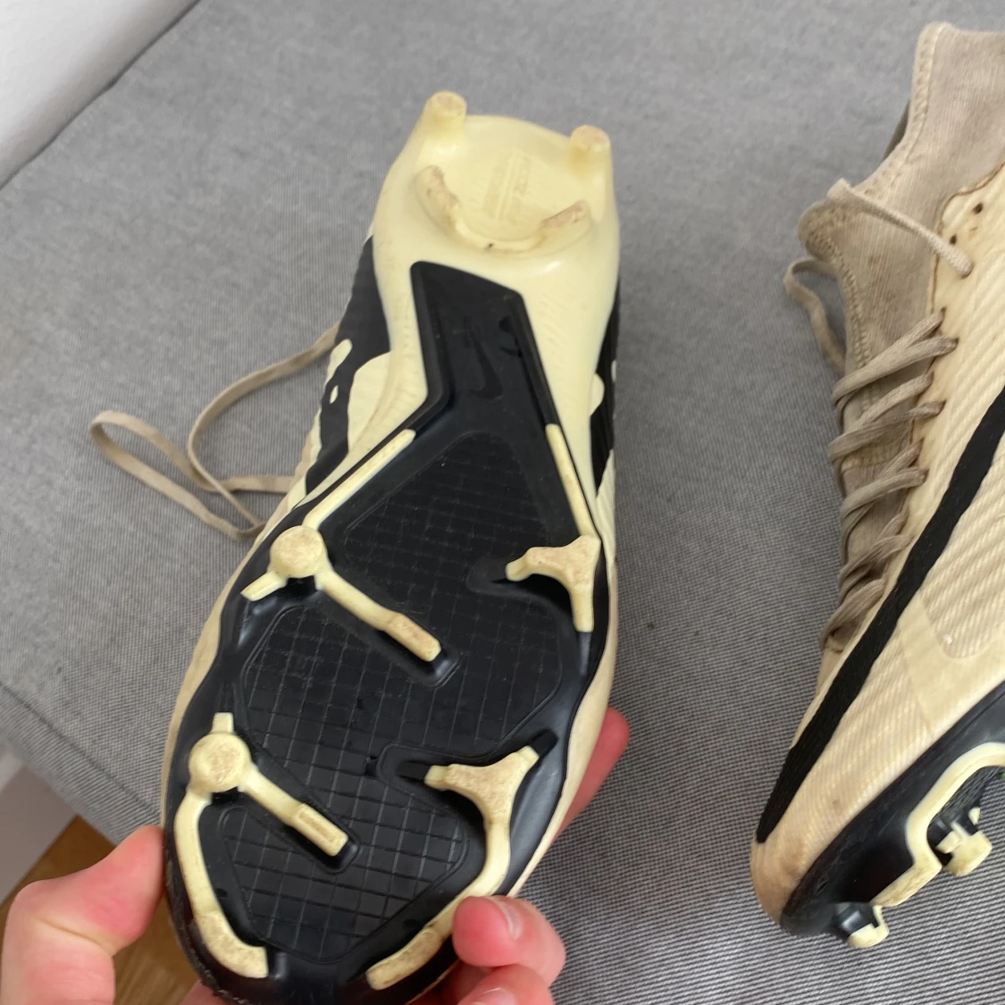 Nike Air Zoom fotbollsskor beige/svart - 3