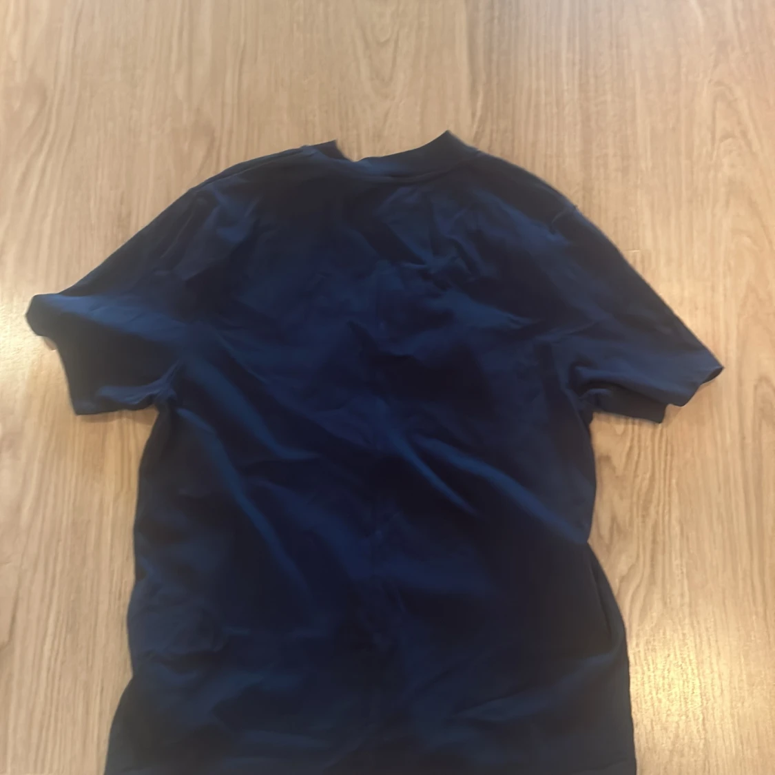 Mörkblå t-shirt från Samsøe Samsøe - 2