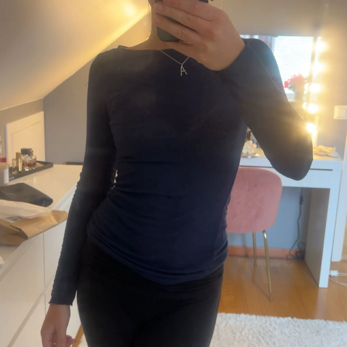 Mörkblå långärmad topp intimissimi