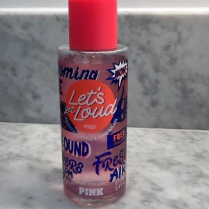 Body mist från PINK - Body mist från PINK. Inte använts särskilt mycket, se bilder 🩷