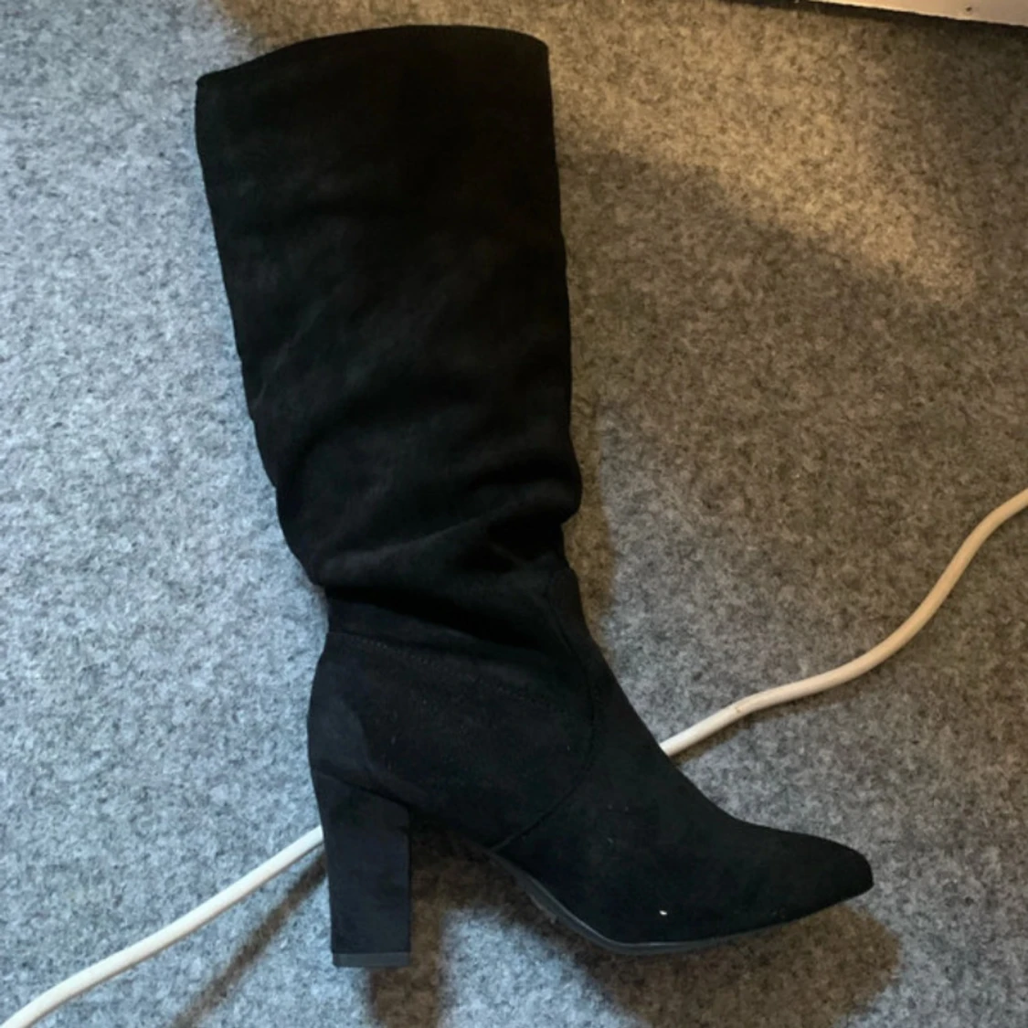 Svarta höga stövlar med klack - 2