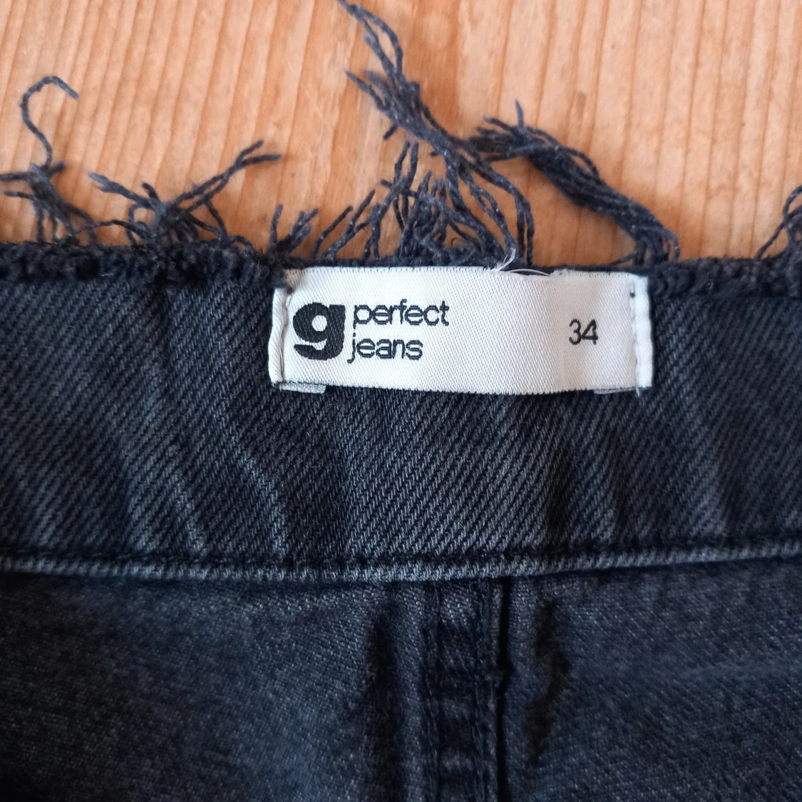 Svarta jeans shorts/jorts - 3