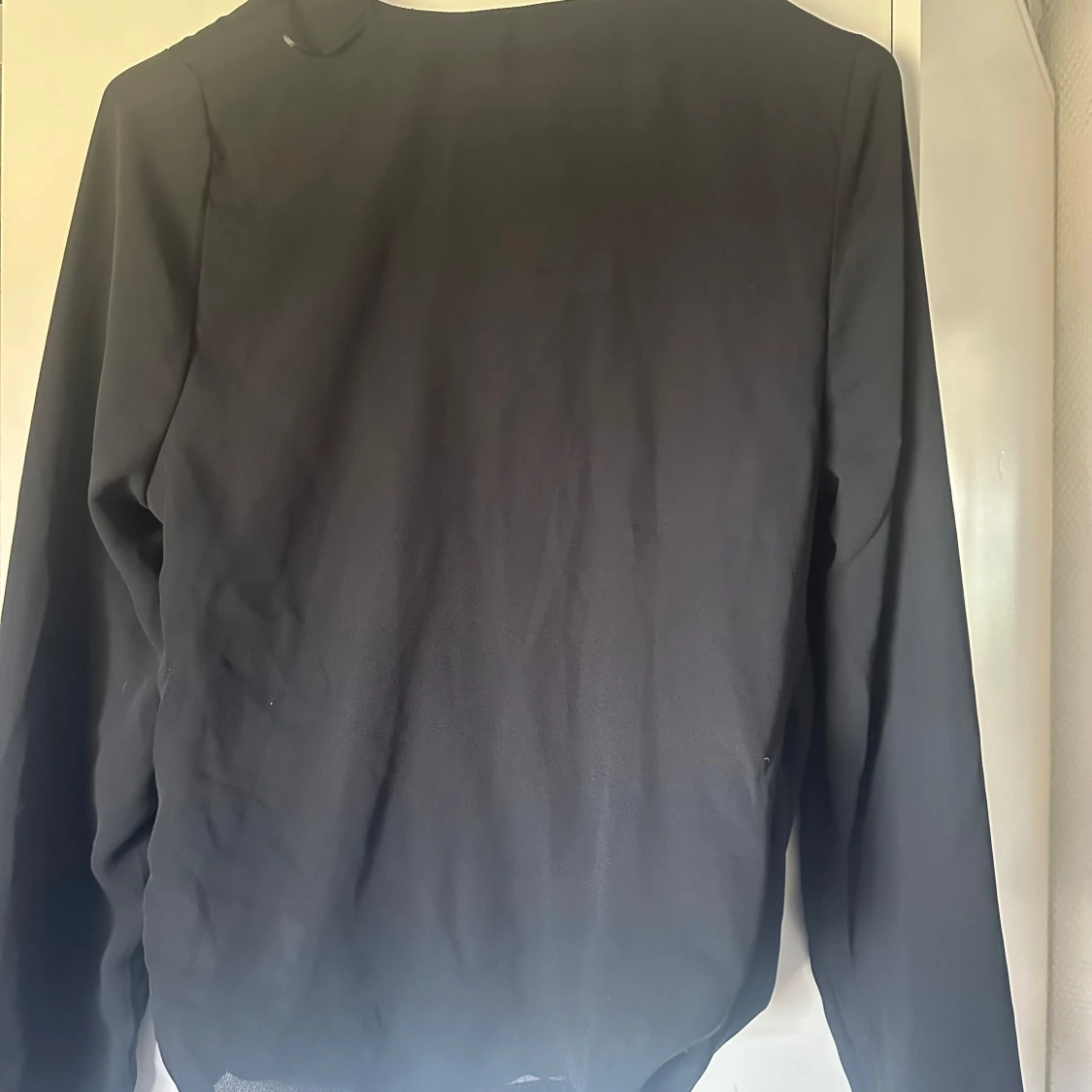 Svart omlottblus från Bik Bok - 1