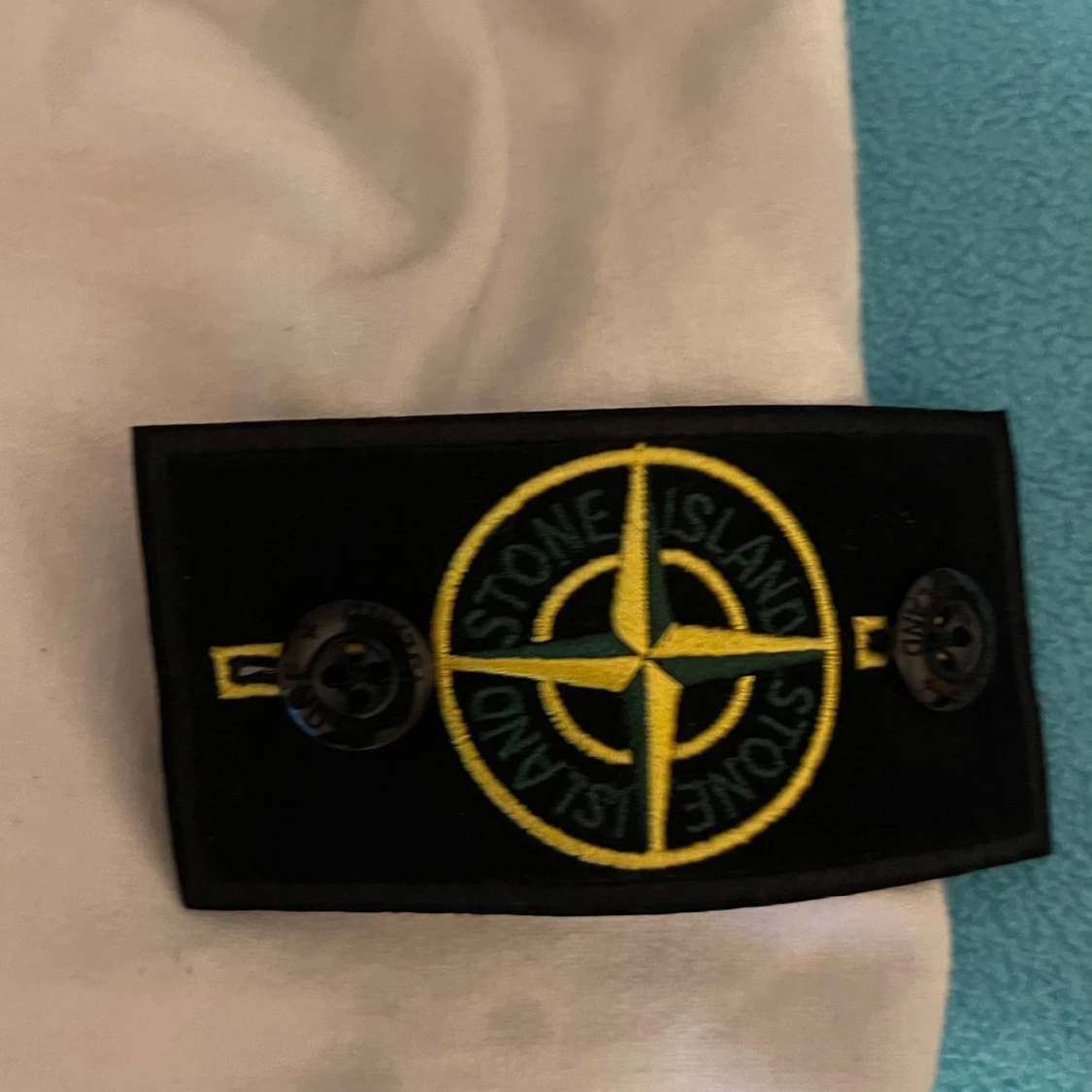 Vit t-shirt från Stone Island - 2