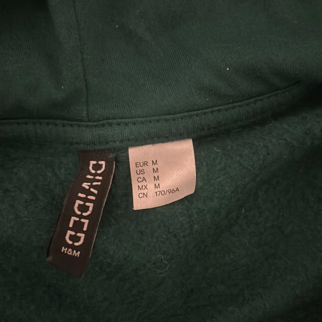 Grön hoodie från H&M Divided - 3