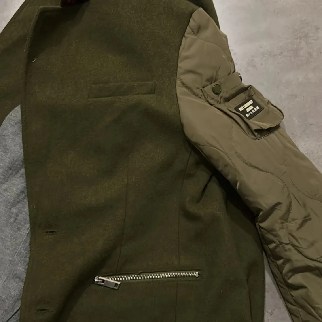 Olivgrön jacka/kofta från Dry Laundry Japan - 4