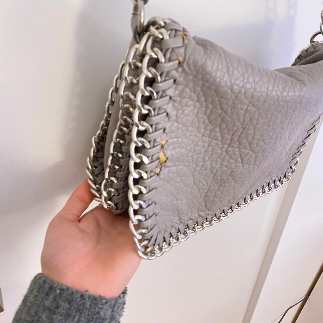 Grå axelväska från Tiamo - 3