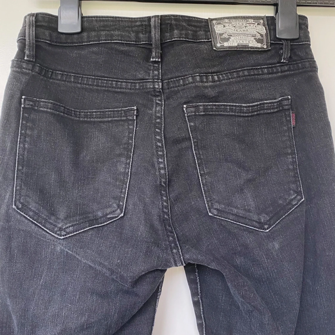 Svarta jeans från Crocker - 1