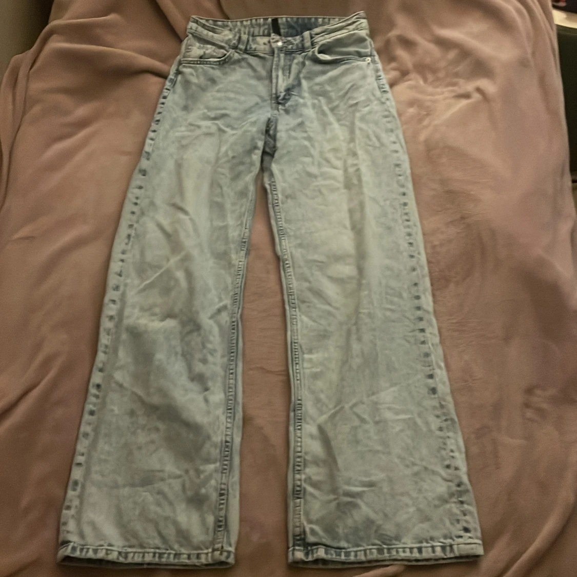 raka ish jeans från hm