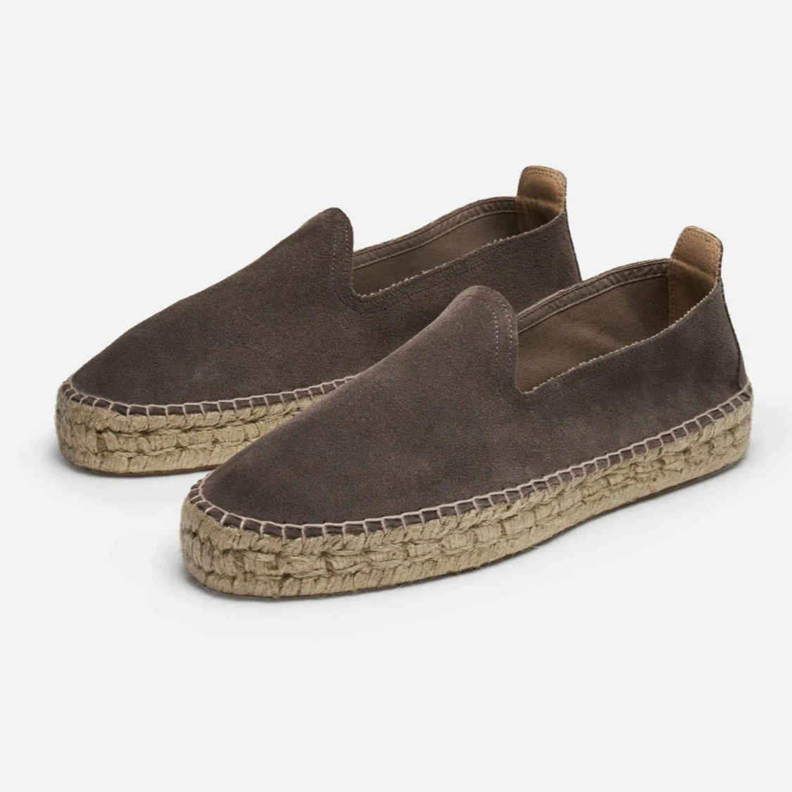 Taupe espadrillos i mocka från Morjas - 1