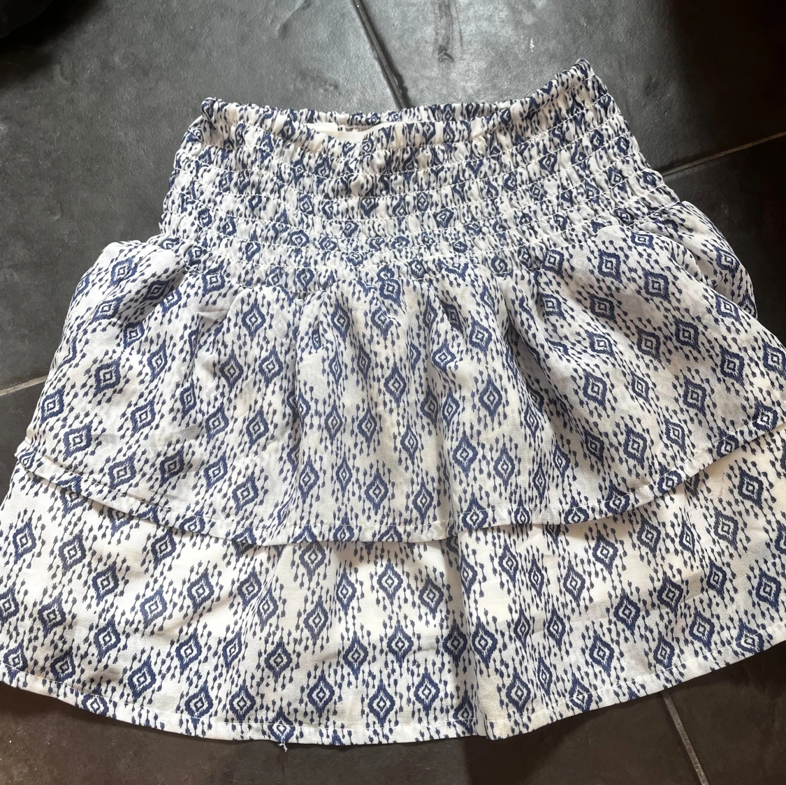 Fin kjol från h&m💗