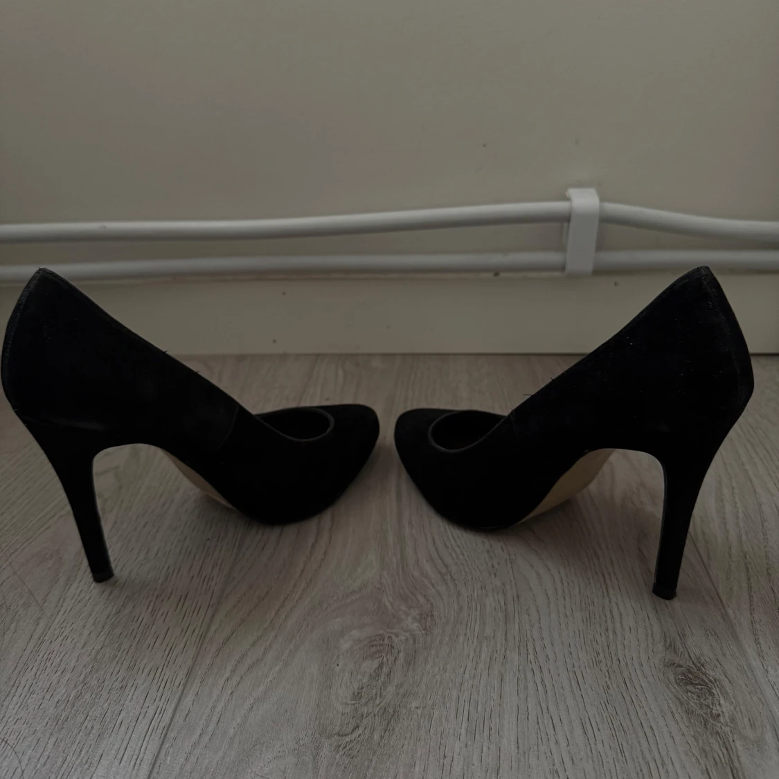 Svarta pumps från Atmosphere - 2