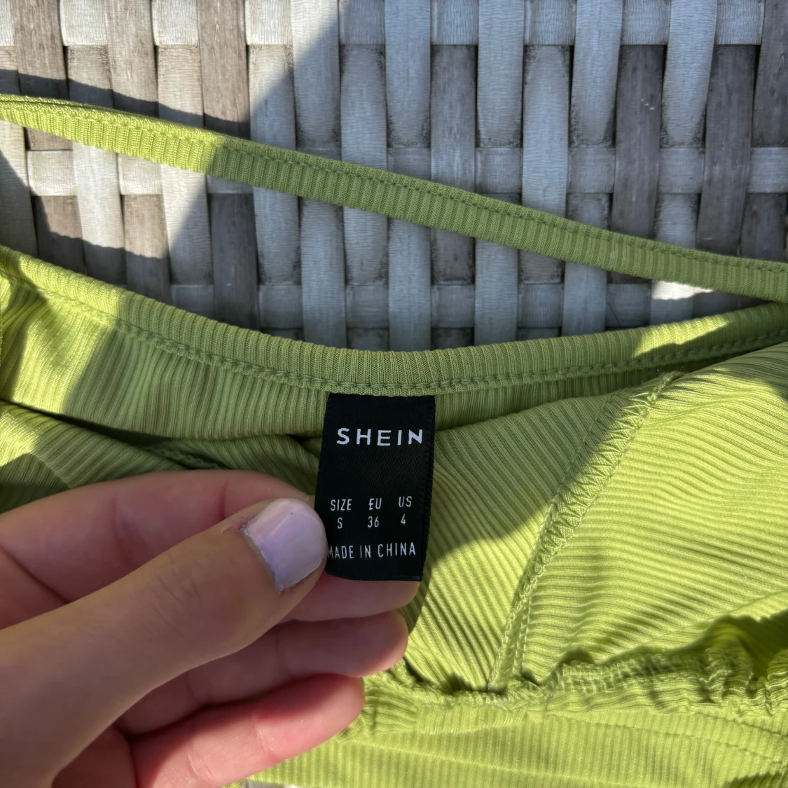 Ljusgrön halterneck från SHEIN - 1