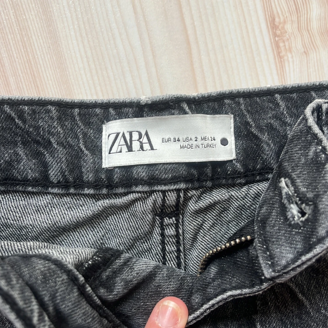 Svarta jeansshorts från Zara - 2