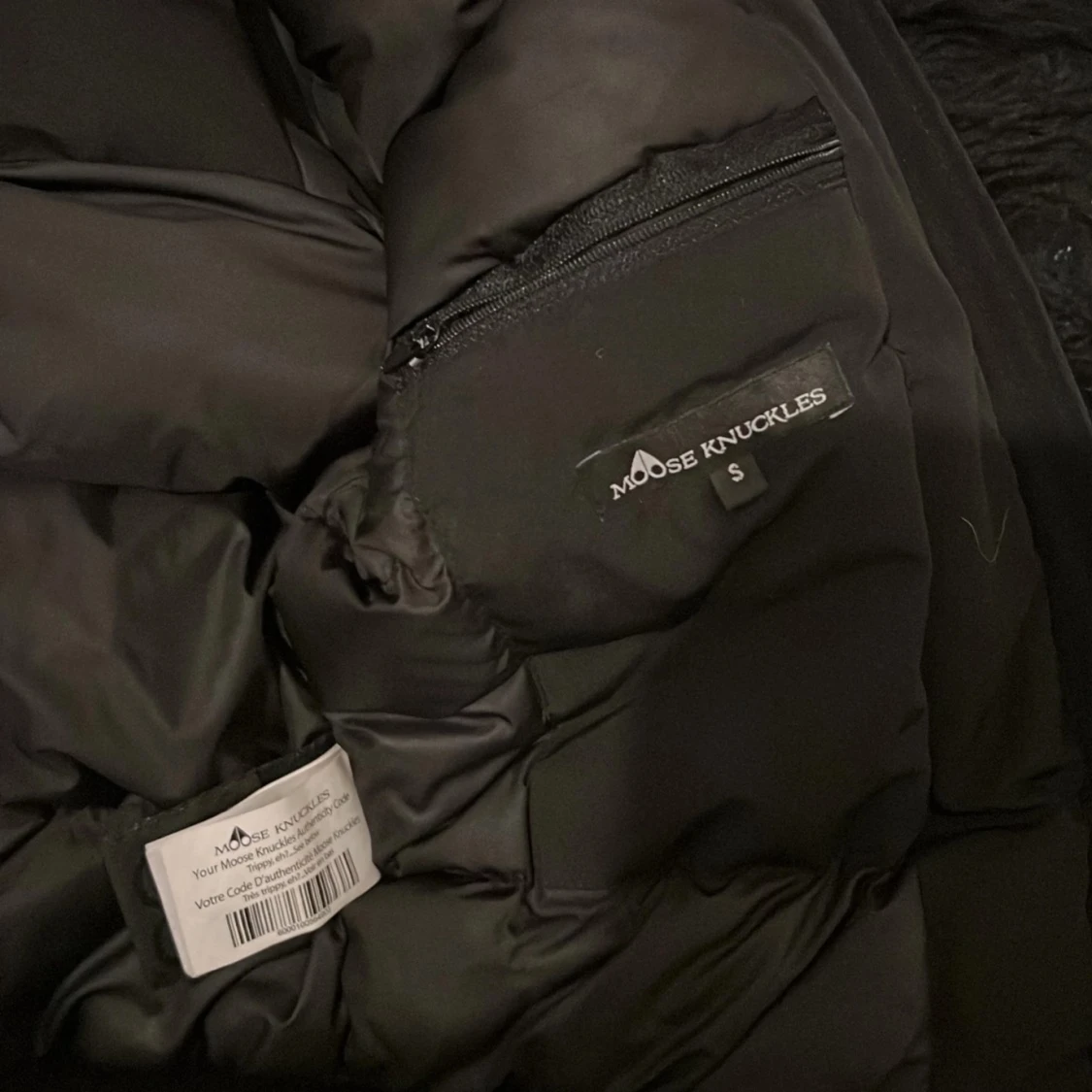 Svart pufferjacka från Moose Knuckles - 3