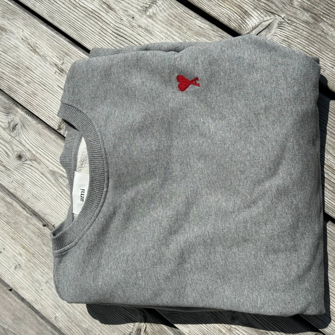 Grå sweatshirt från Ami Paris