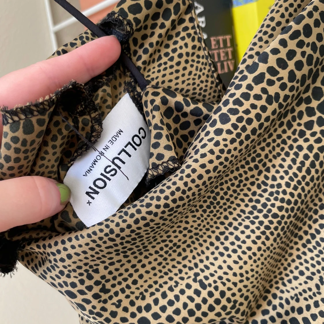 Draperad klänning  - 1