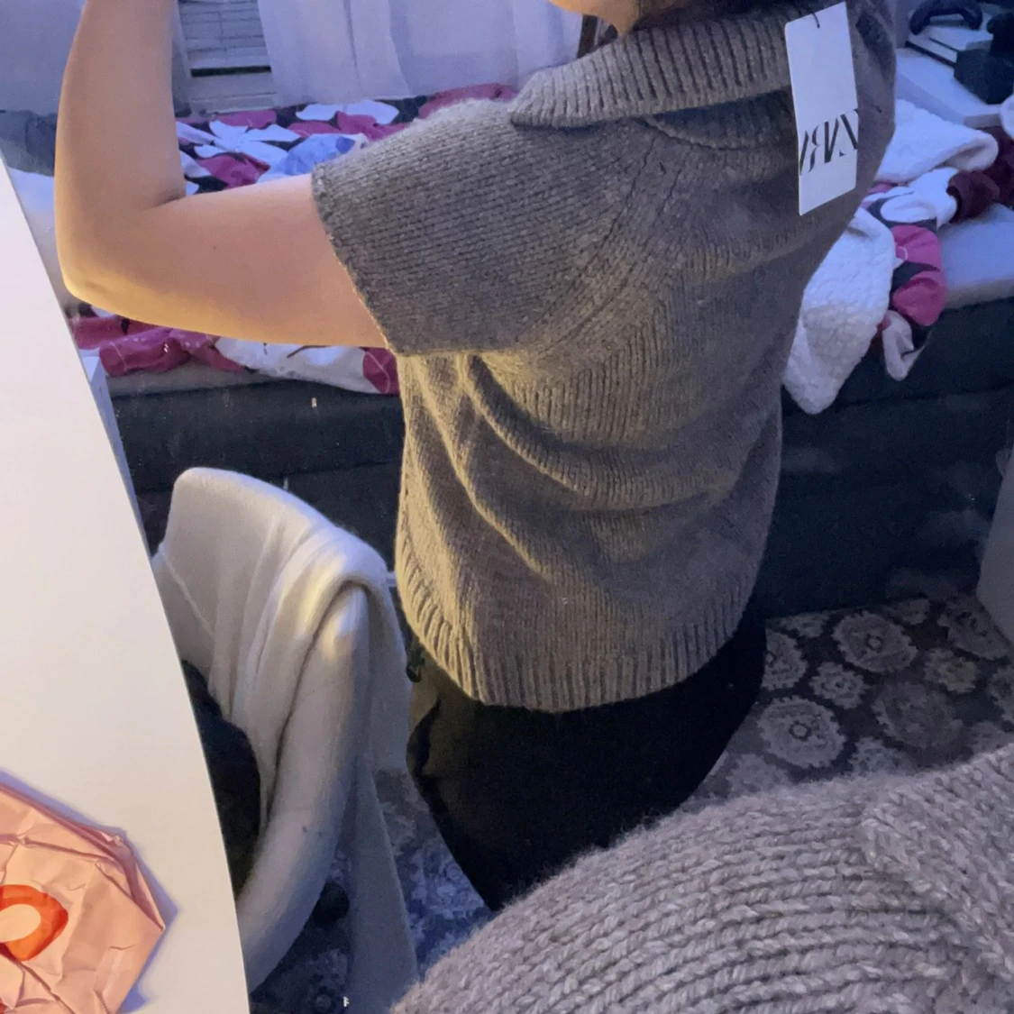 Beige  stickad kofta från Zara - 92